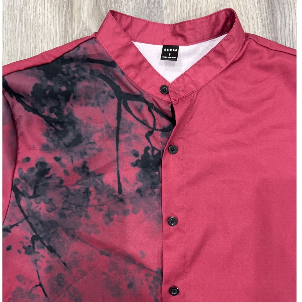 Shein Mens Small Short Sleeve Button Up Shirt Burgundy Red Bamboo Graphic Print